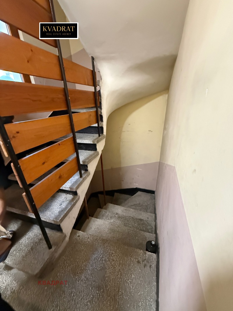 Продава МНОГОСТАЕН, гр. София, Обеля 2, снимка 15 - Апартаменти - 52655082