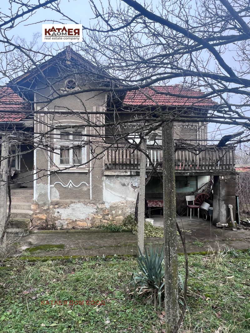 Продава КЪЩА, гр. Враца, Бистрец