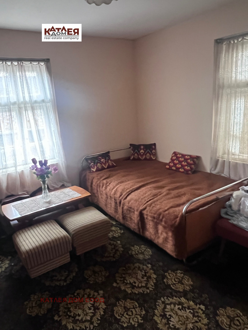 Продава КЪЩА, гр. Враца, Бистрец, снимка 3 - Къщи - 53283355