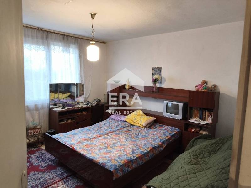 Продава КЪЩА, гр. Ямбол, Боровец