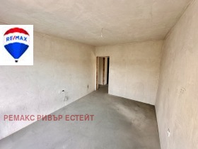 3-стаен град Русе, Широк център 5