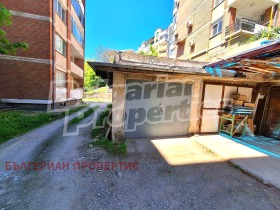 Garage Kolyu Ficheto, Veliko Tarnovo 5
