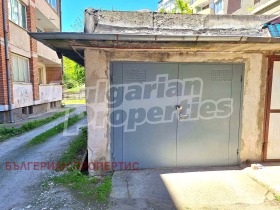 Garage Kolyu Ficheto, Veliko Tarnovo 1