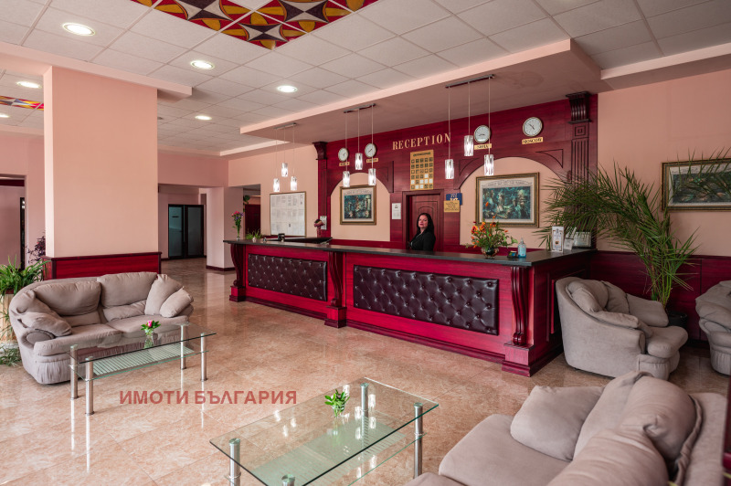 Te koop  Studio Varna , k.k. Zlatni pjasatsi , 63 m² | 93684865 - afbeelding [4]