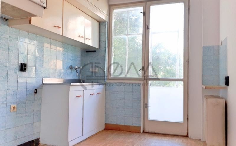 De vânzare  1 dormitor Sofia , Banișora , 61 mp | 37200145 - imagine [6]