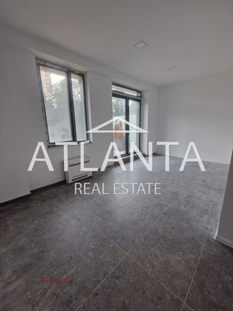 Продава МАГАЗИН, гр. Варна, Бриз, снимка 4 - Магазини - 52441084