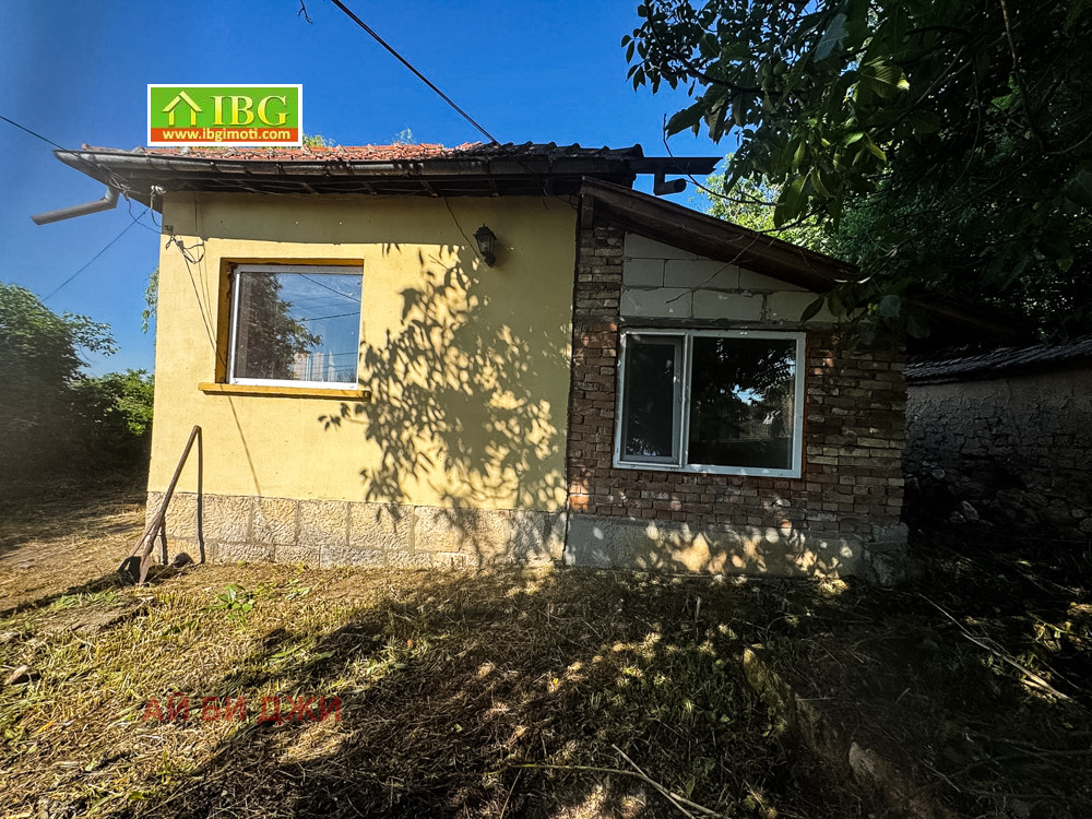Продава КЪЩА, с. Червена вода, област Русе, снимка 3 - Къщи - 54792371