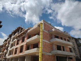 Продава 3-стаен град Варна Аспарухово - [1] 