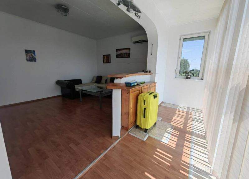 Продава  3-стаен град Пловдив , Тракия , 80 кв.м | 59483259 - изображение [2]