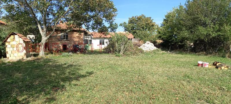 Продава КЪЩА, с. Радинград, област Разград, снимка 8 - Къщи - 54437167
