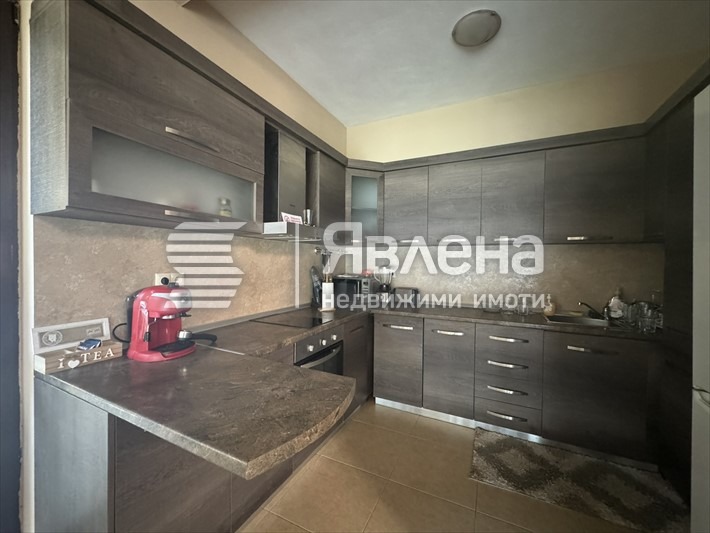 Продава  Къща област Кърджали , с. Главатарци , 300 кв.м | 44656003 - изображение [11]