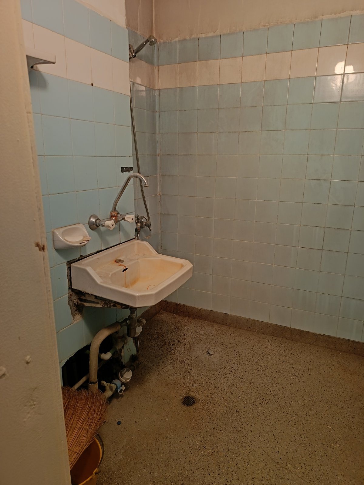 Продава 3-СТАЕН, гр. София, Дружба 1, снимка 13 - Апартаменти - 54990155