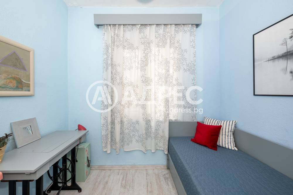 Продава ЕТАЖ ОТ КЪЩА, гр. Пловдив, Кючук Париж, снимка 8 - Етаж от къща - 54561136