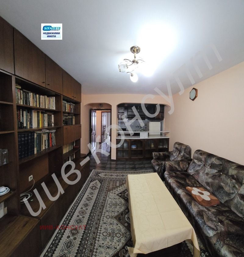 Продава 3-СТАЕН в град Велико Търново, Бузлуджа - 80 кв.м / 138 000 € » 269 904.54 лв., ИИВ-КОНСУЛТ