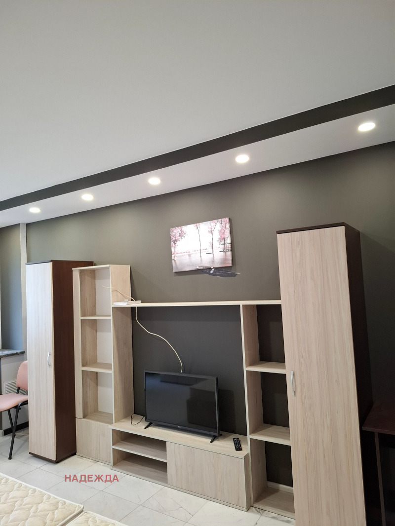 De vânzare  1 dormitor Pleven , Șiroc țentâr , 64 mp | 58589169 - imagine [6]
