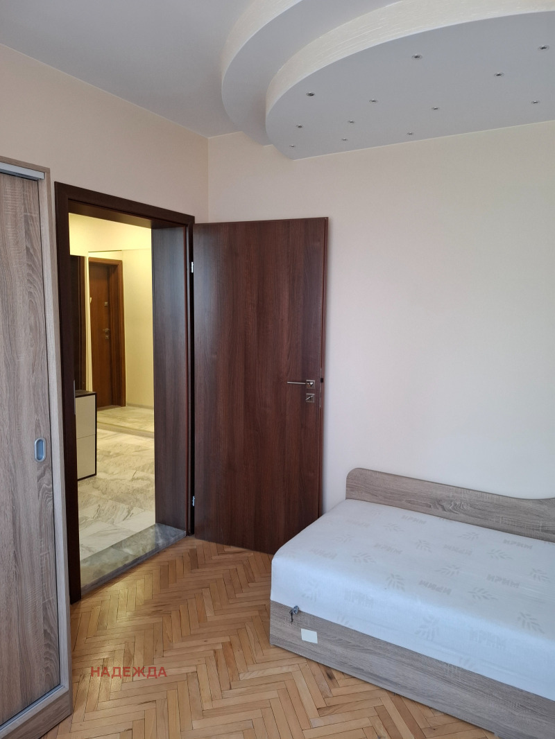De vânzare  1 dormitor Pleven , Șiroc țentâr , 64 mp | 58589169 - imagine [10]