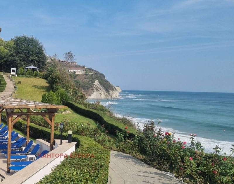 Продава 2-СТАЕН, гр. Бяла, област Варна, снимка 2 - Апартаменти - 53130929