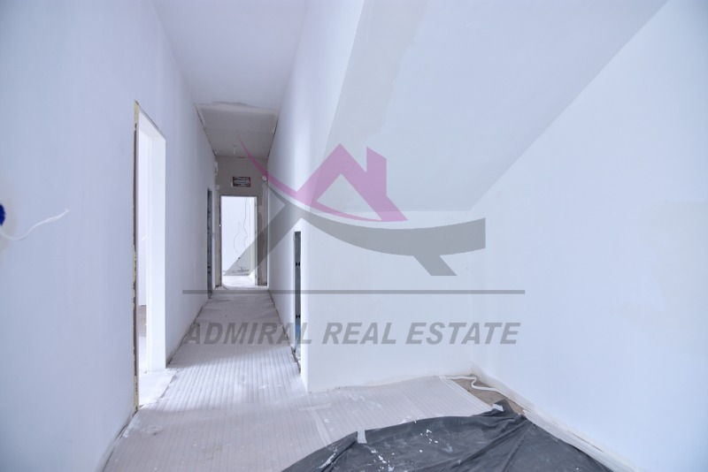 Продава 3-СТАЕН, гр. Варна, м-т Горна Трака, снимка 3 - Aпартаменти - 47674626