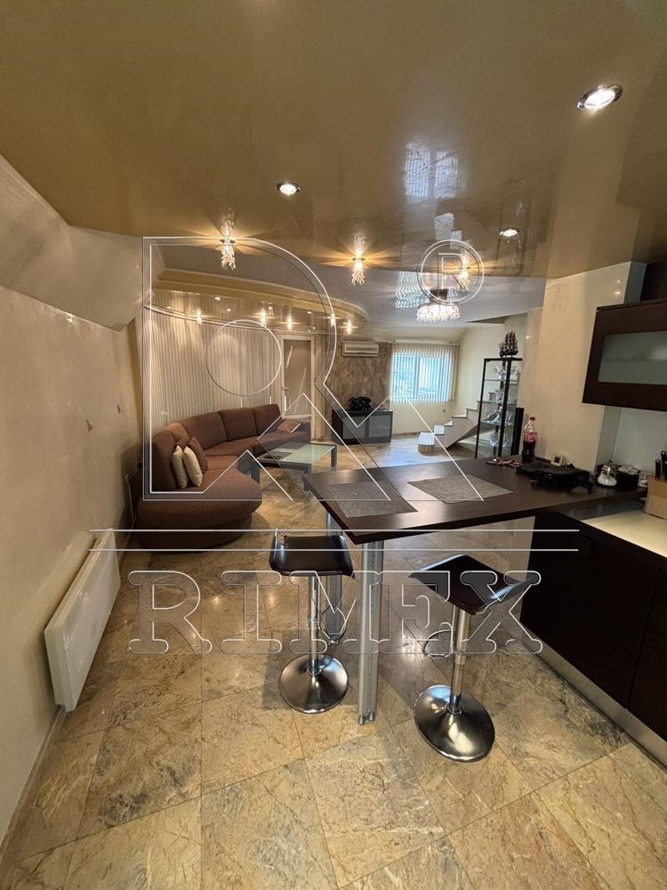 Продава МЕЗОНЕТ, гр. Пловдив, Център