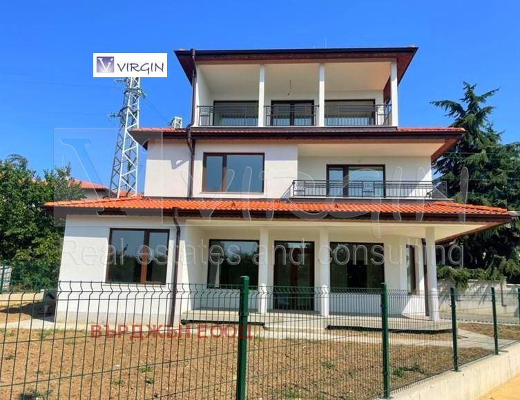 Продава  Къща, град Варна, Свети Никола •  375 000 EUR • ID 96944115 — holmes.bg - [1] 