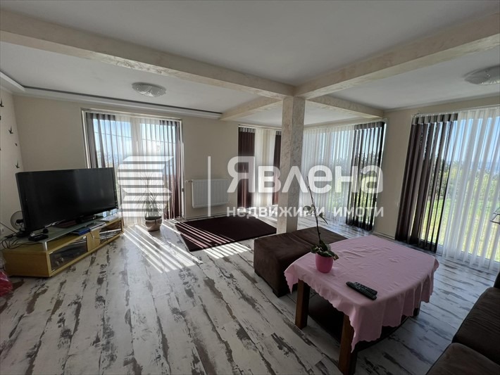 Продава КЪЩА, гр. Варна, м-т Акчелар, снимка 2 - Къщи - 52298606