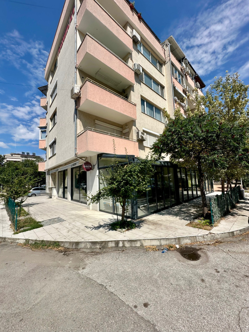 Продава  Заведение град Пловдив , Кючук Париж , 203 кв.м | 34261599 - изображение [4]