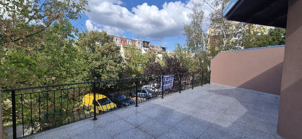 Продава 2-СТАЕН, гр. Велико Търново, Бузлуджа