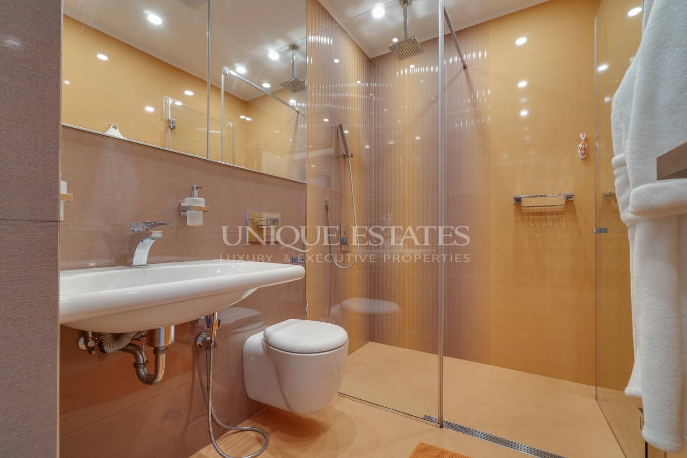 Продава 3-СТАЕН, гр. София, Лозенец, снимка 17 - Апартаменти - 54616585