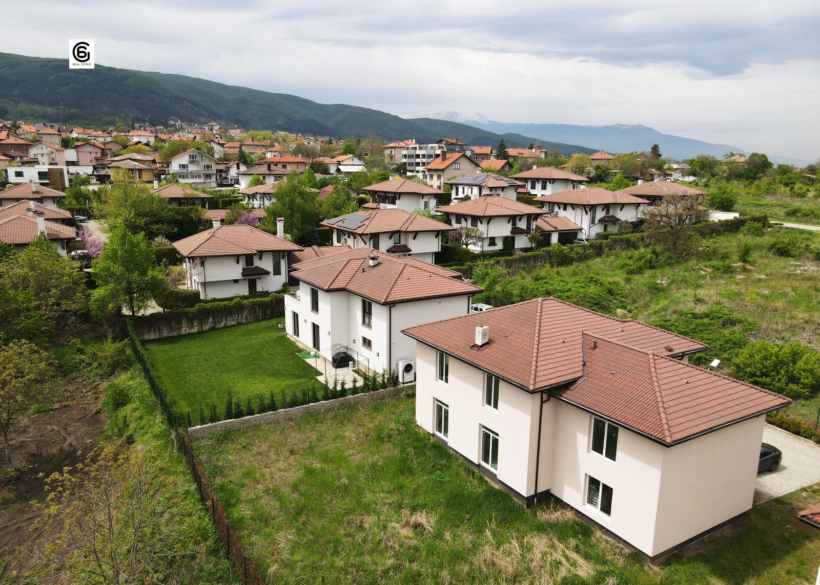 Продава КЪЩА, гр. София, с. Лозен, снимка 3 - Къщи - 54679252