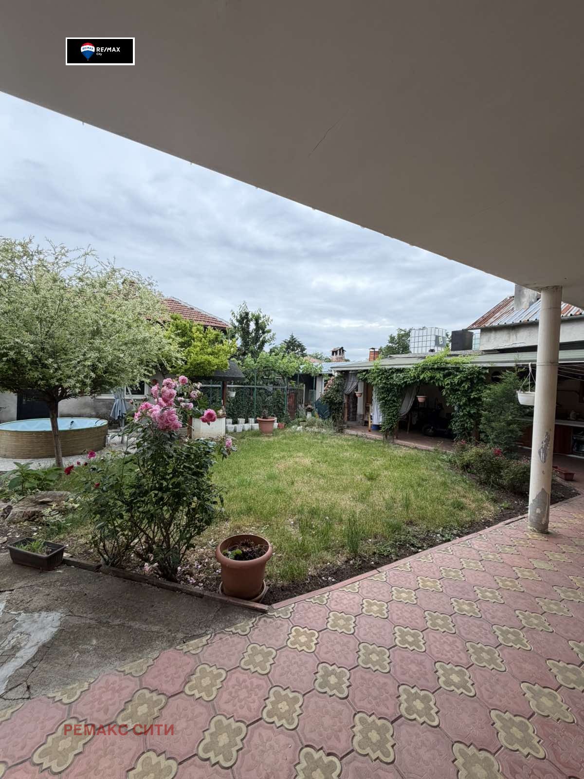 Продава КЪЩА, гр. Павликени, област Велико Търново, снимка 2 - Къщи - 55172086