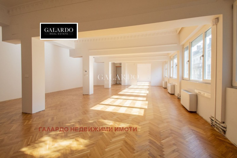 Продава ОФИС в град София, Център - 200 кв.м / 1 190 000 € » 2 327 437.70 лв., ГАЛАРДО НЕДВИЖИМИ ИМОТИ