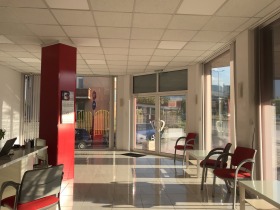 In vendita Negozio