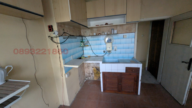 Продава 3-СТАЕН, гр. Оряхово, област Враца, снимка 4 - Апартаменти - 52783666