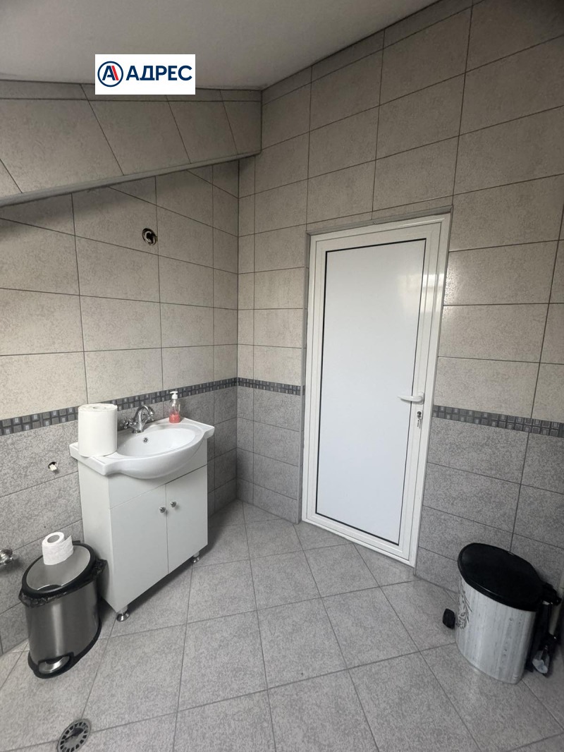 Продава  Склад област Пловдив , гр. Карлово , 320 кв.м | 78412593 - изображение [14]