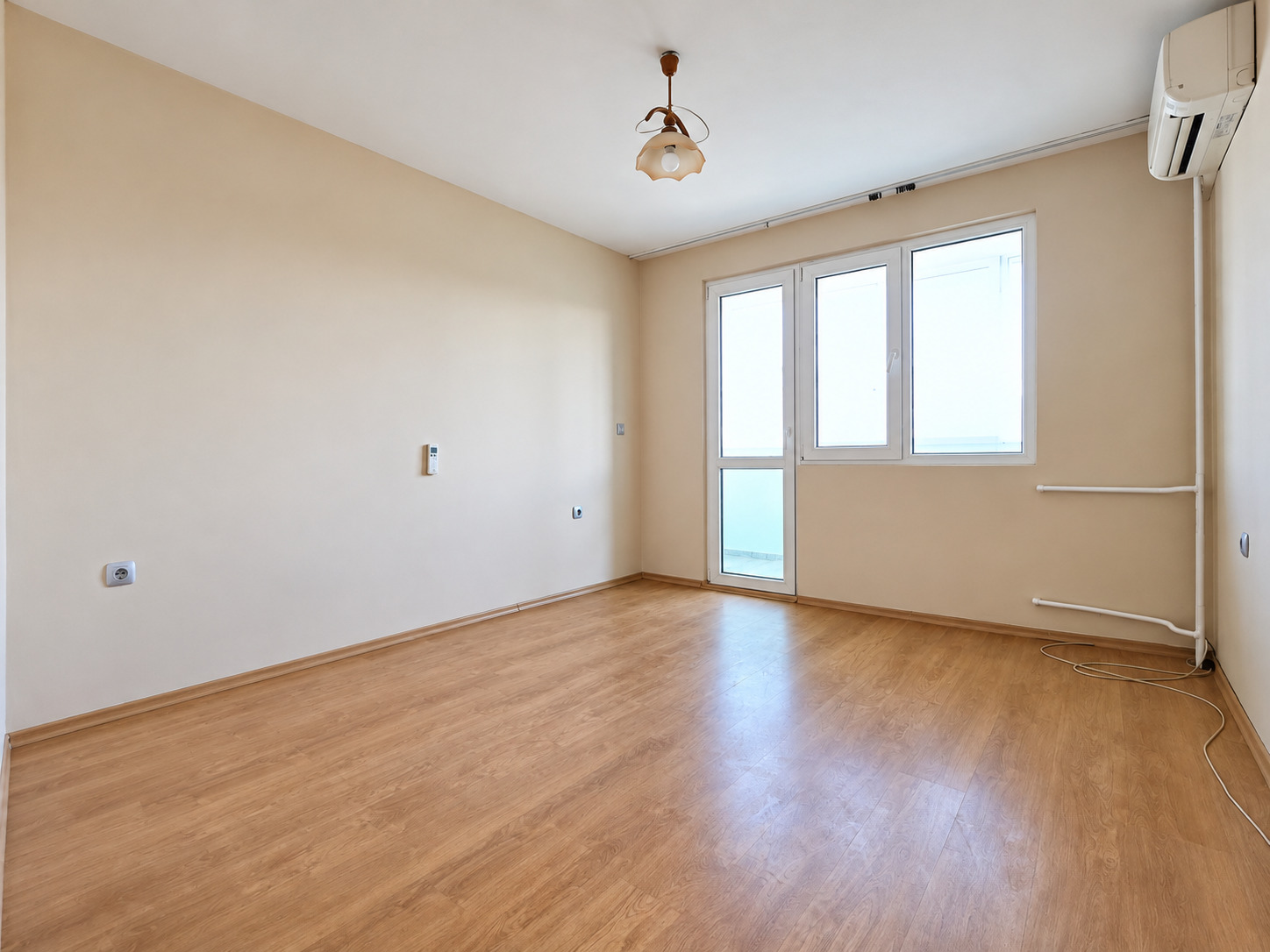 Продава 2-СТАЕН, гр. София, Банишора, снимка 3 - Апартаменти - 56732935
