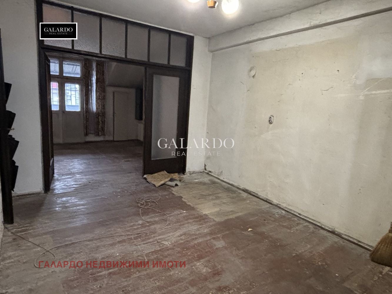 Продава 3-СТАЕН, гр. София, Център, снимка 3 - Апартаменти - 53223774