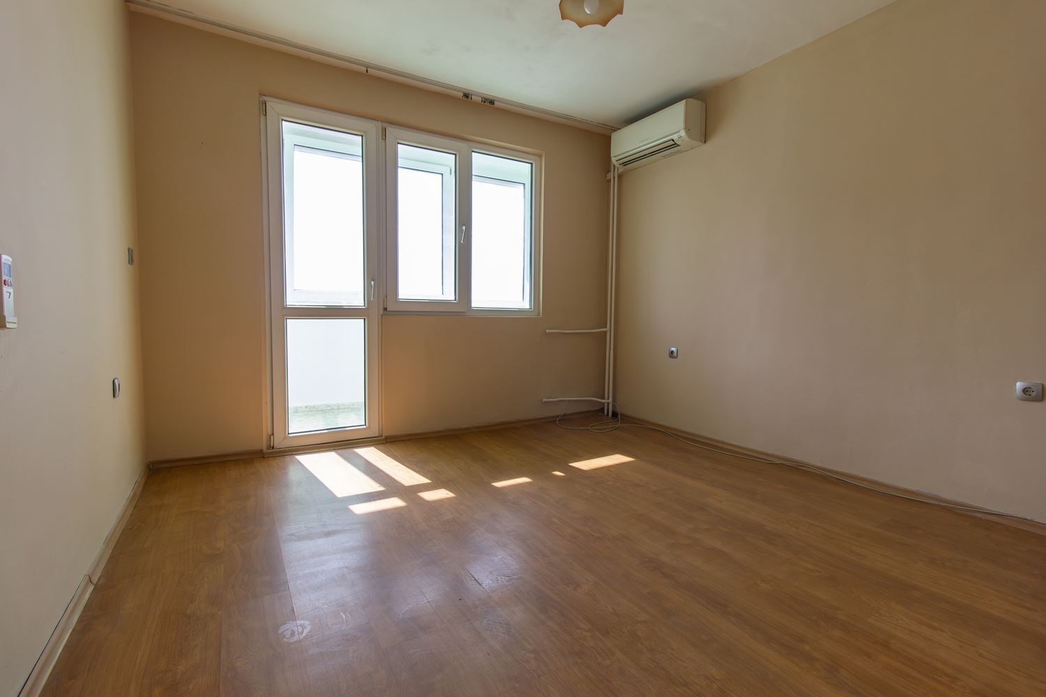 Продава 3-СТАЕН, гр. София, Банишора, снимка 13 - Апартаменти - 54163382