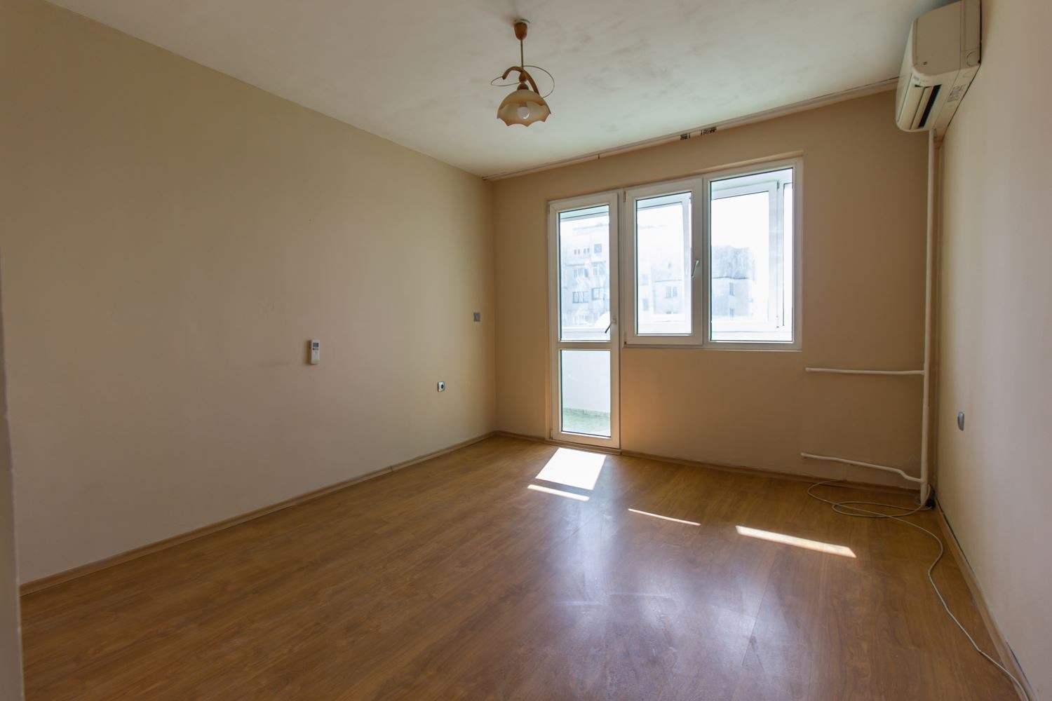 Продава 3-СТАЕН, гр. София, Банишора, снимка 12 - Апартаменти - 54163382