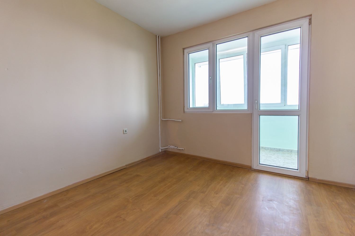 Продава 3-СТАЕН, гр. София, Банишора, снимка 3 - Апартаменти - 54163382