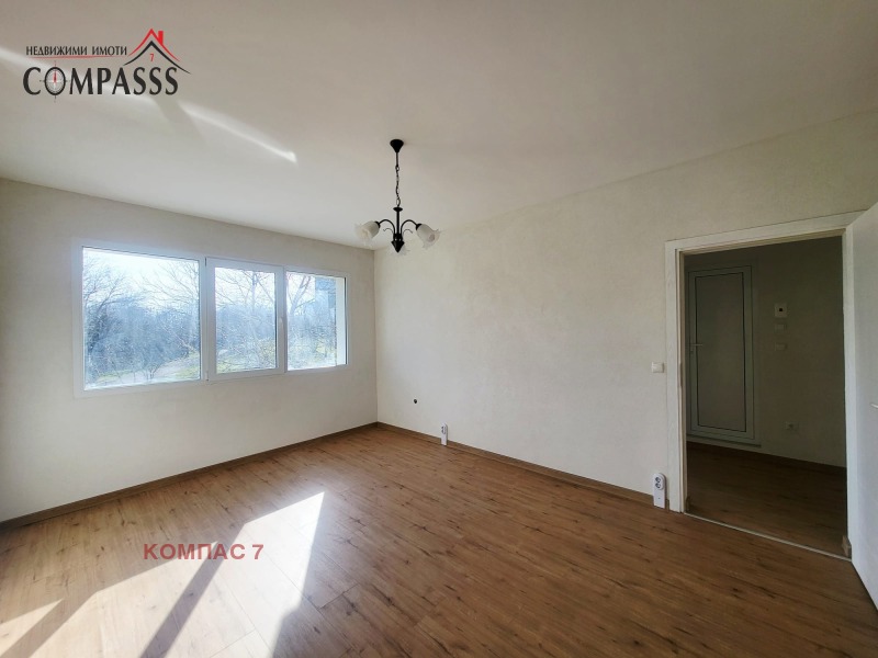 Продава 1-СТАЕН в град Добрич, Балик - 40 кв.м / 45 000 € » 88 012.35 лв., КОМПАС 7