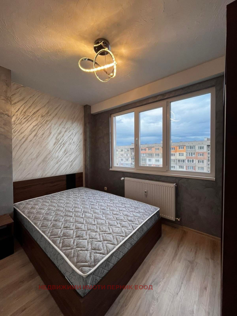 Zu verkaufen  1 Schlafzimmer Pernik , Moschino , 47 qm | 31681526 - Bild [4]