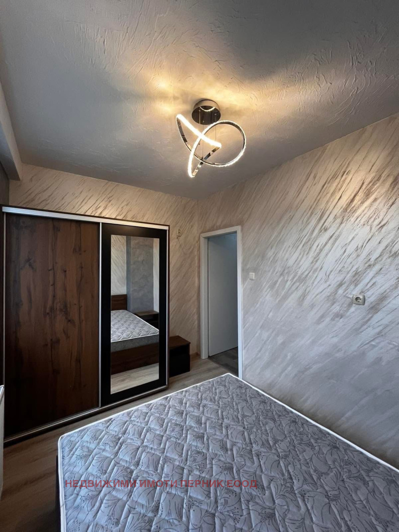 Zu verkaufen  1 Schlafzimmer Pernik , Moschino , 47 qm | 31681526 - Bild [5]