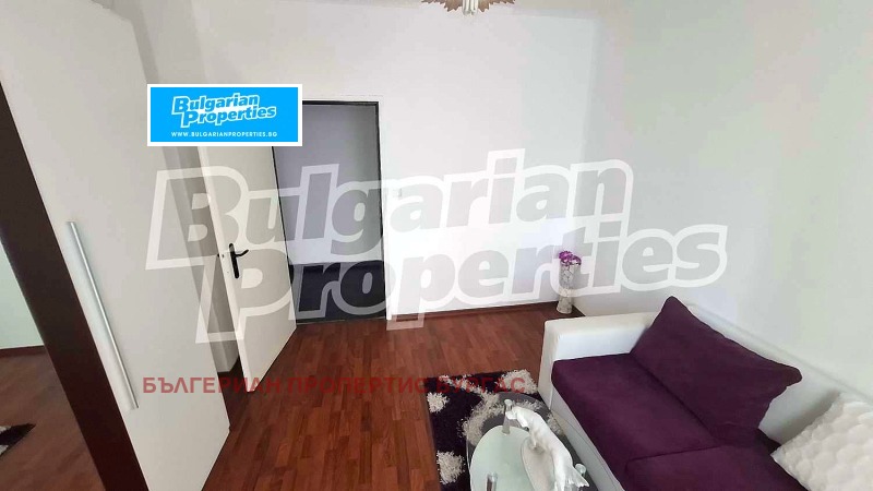 En venta  3 dormitorios Burgas , Vazrazhdane , 100 metros cuadrados | 28067448 - imagen [13]