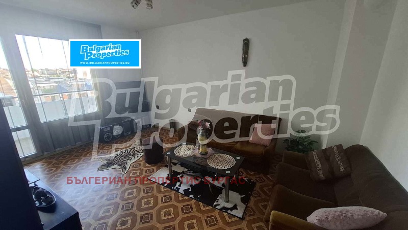 En venta  3 dormitorios Burgas , Vazrazhdane , 100 metros cuadrados | 28067448 - imagen [15]