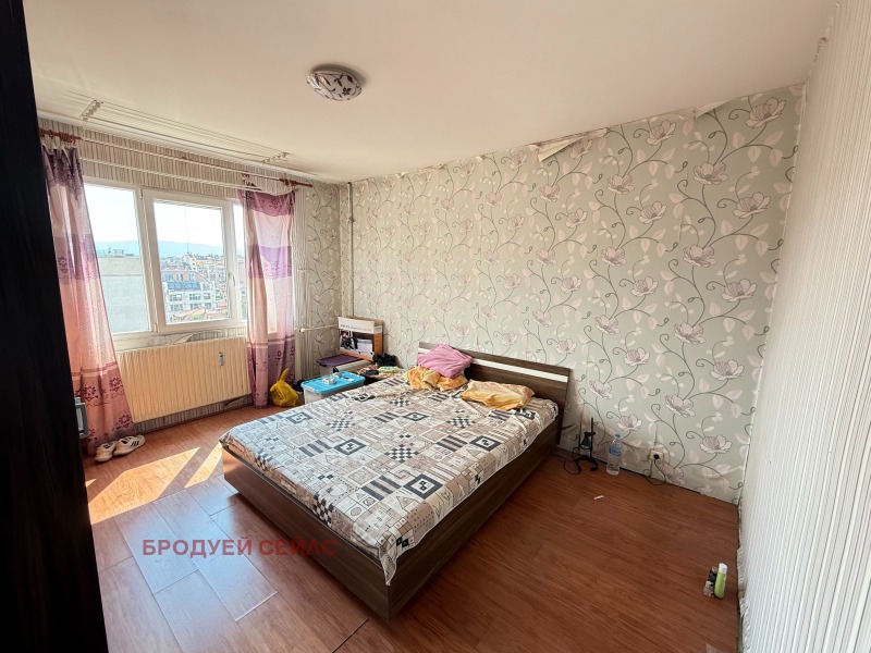 Eladó  3 hálószobás Sofia , Nadezsda 1 , 107 négyzetméter | 73836994