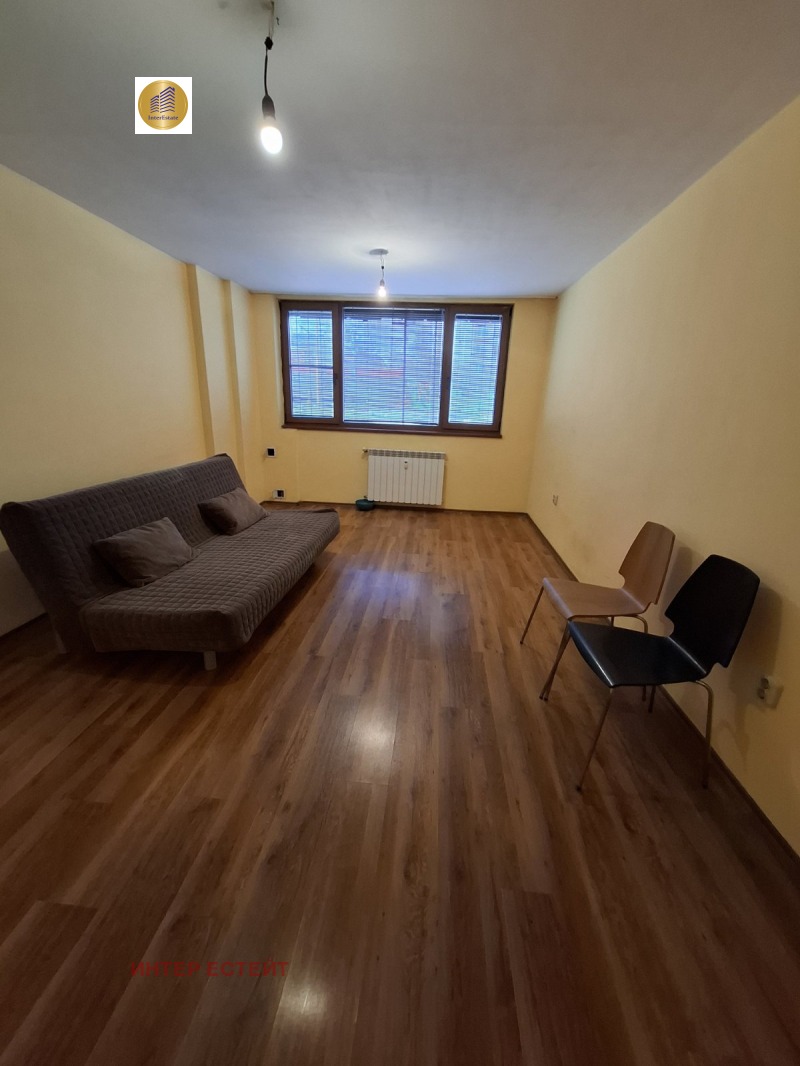 En venta  3+ dormitorios Sofia , Zona B-5 , 135 metros cuadrados | 81431484