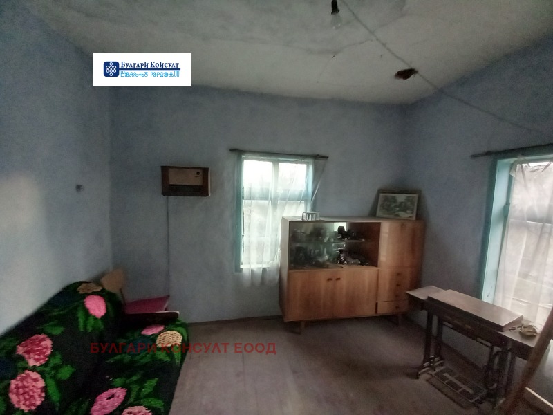 Продава КЪЩА, с. Четирци, област Кюстендил, снимка 11 - Къщи - 53165008