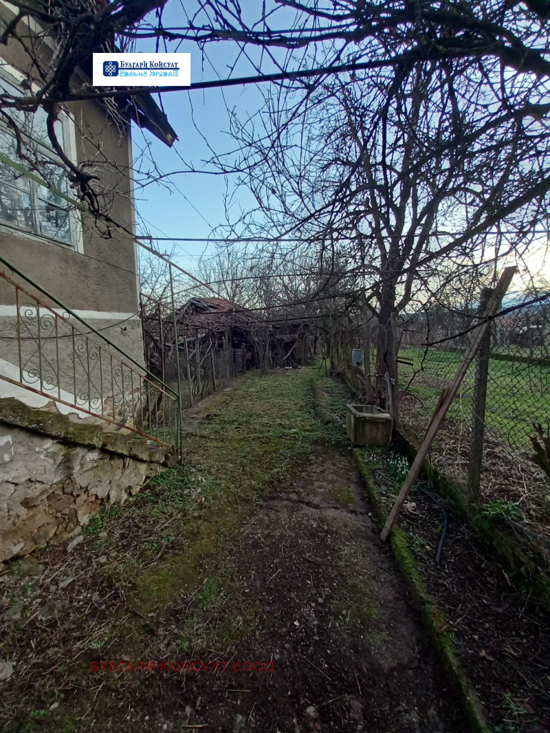 Продава КЪЩА, с. Четирци, област Кюстендил, снимка 6 - Къщи - 53165008