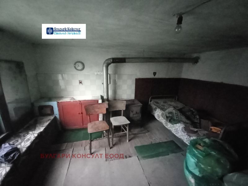 Продава КЪЩА, с. Четирци, област Кюстендил, снимка 10 - Къщи - 53165008