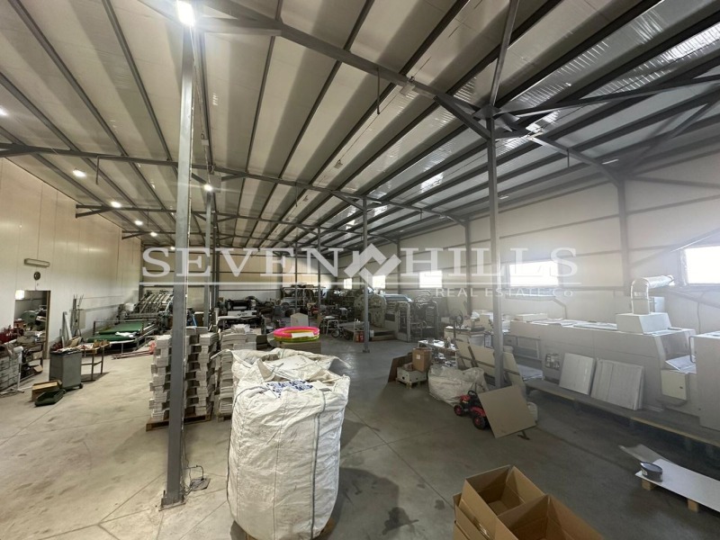 En venta  Edificio industrial Plovdiv , Industrialna zona - Yug , 825 metros cuadrados | 52954774 - imagen [11]